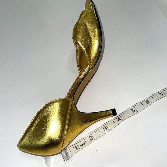 Seychelles Gold with Rhinestone Heels - Picture 14 of 14